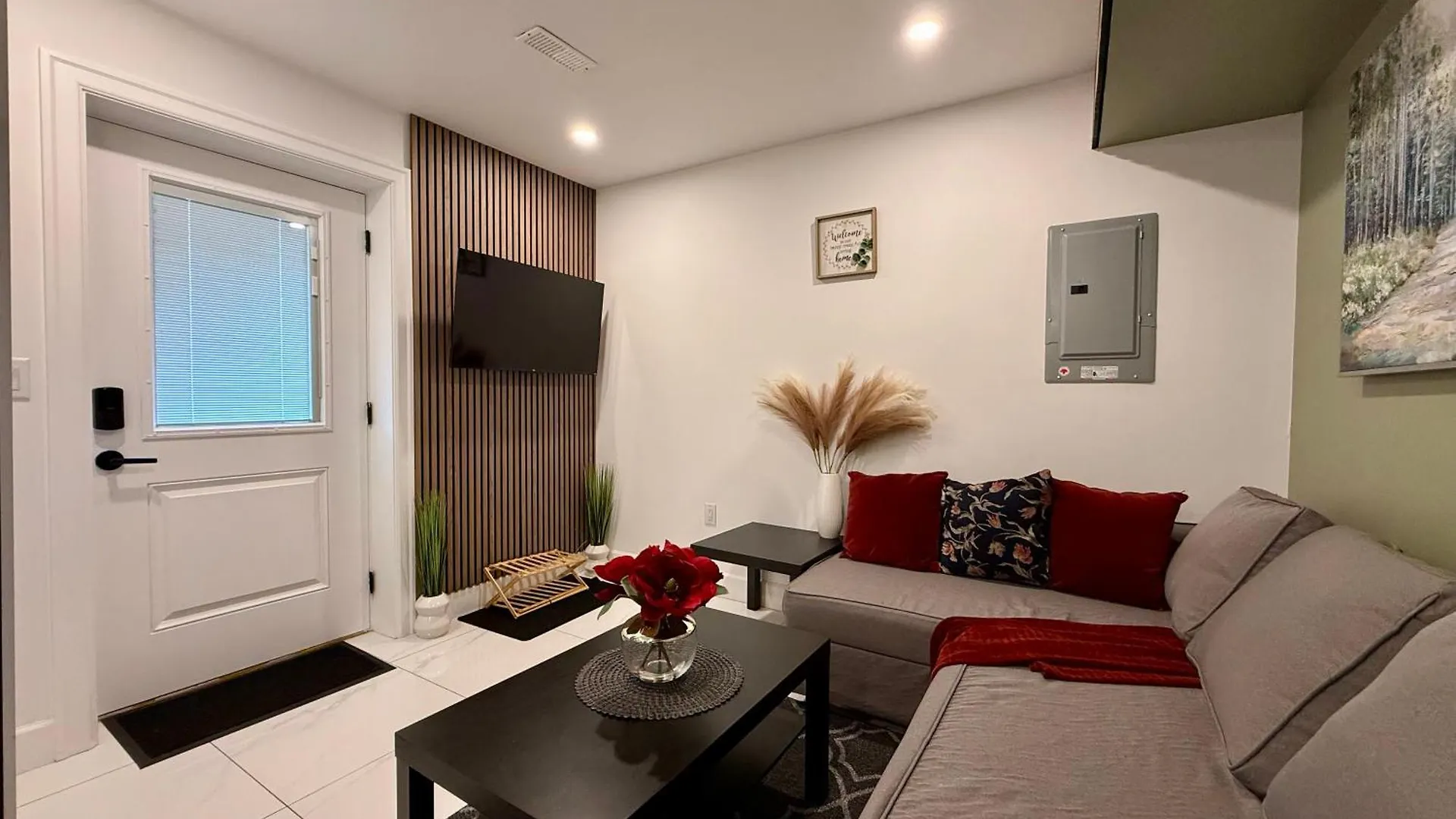 Apartment Brand New 2 Bedroom Suite In Langley Twp - Play Area, Patio & Mini Golf Aldergrove