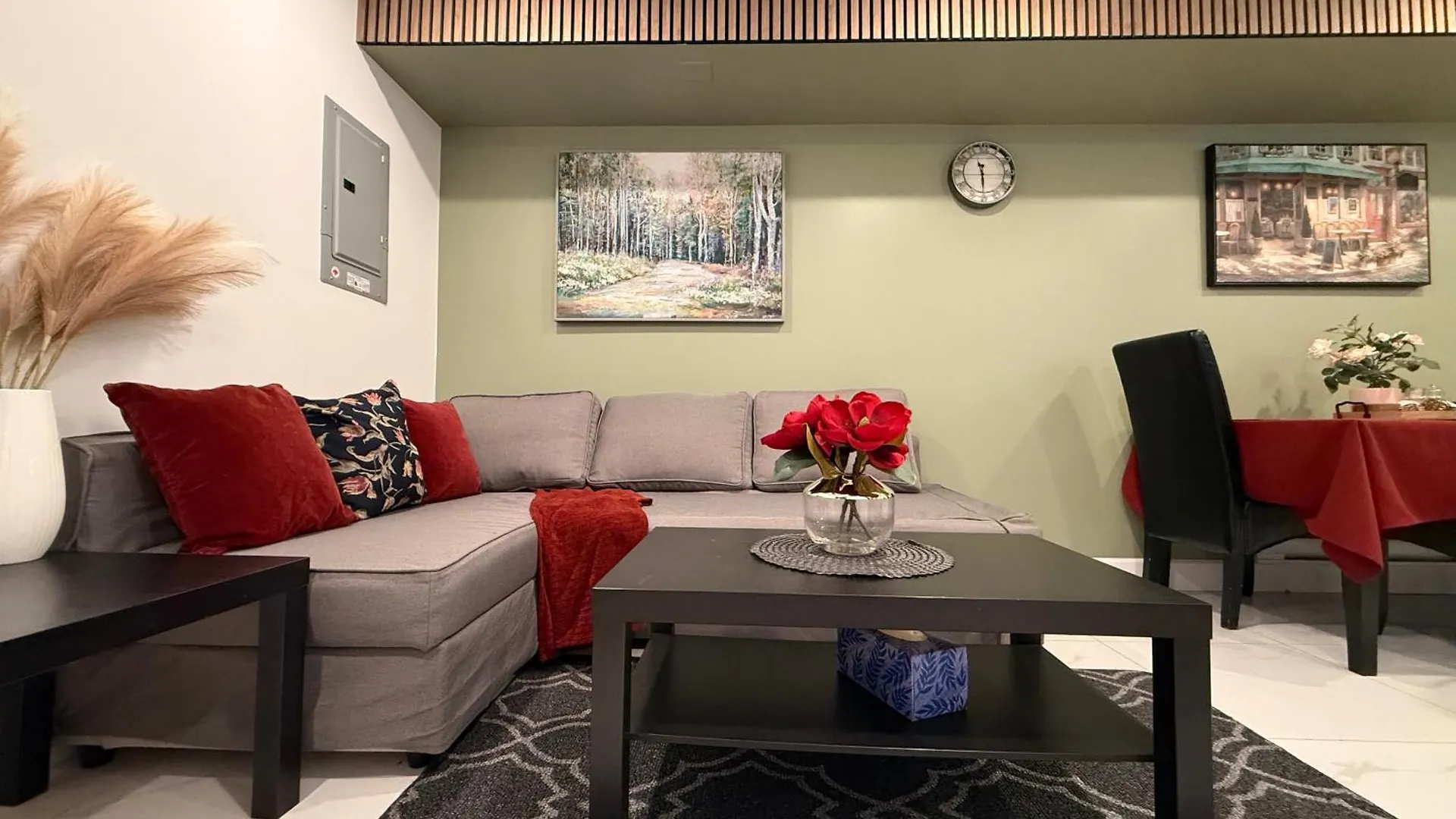 Apartment Brand New 2 Bedroom Suite In Langley Twp - Play Area, Patio & Mini Golf Aldergrove Canada