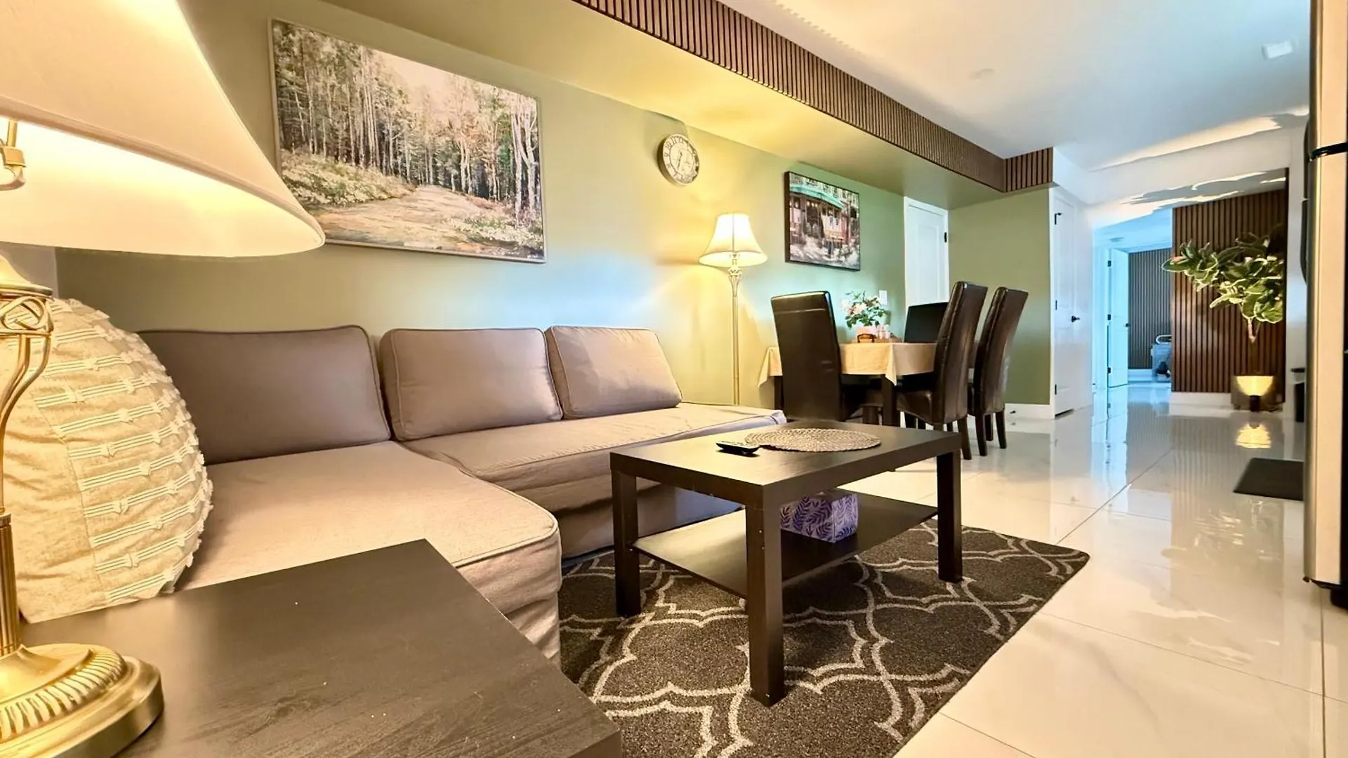 Brand New 2 Bedroom Suite In Langley Twp - Play Area, Patio & Mini Golf Aldergrove Canada